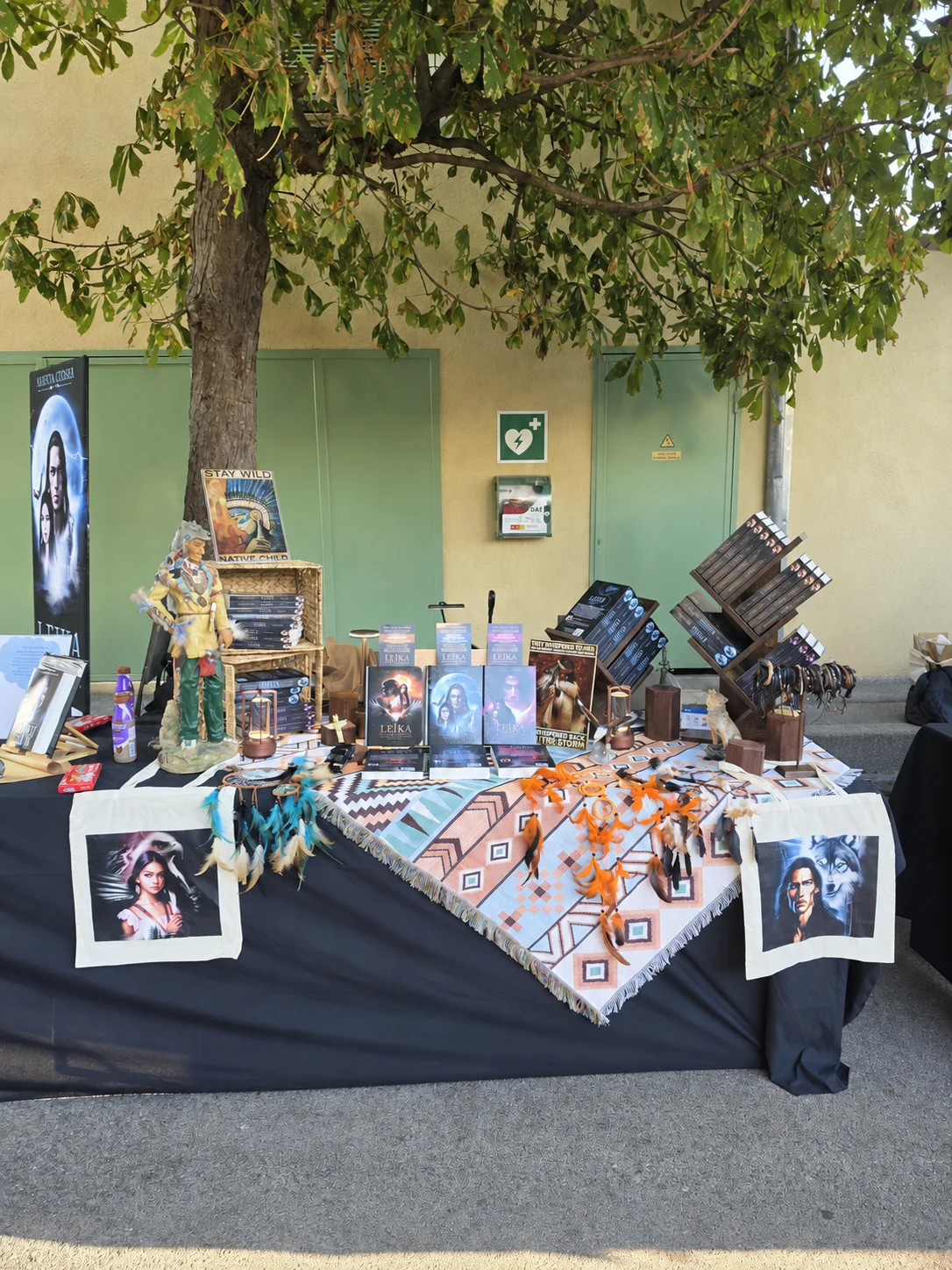 Le stand de LEIKA au salon du livre de Levens, le 19 septembre 2026